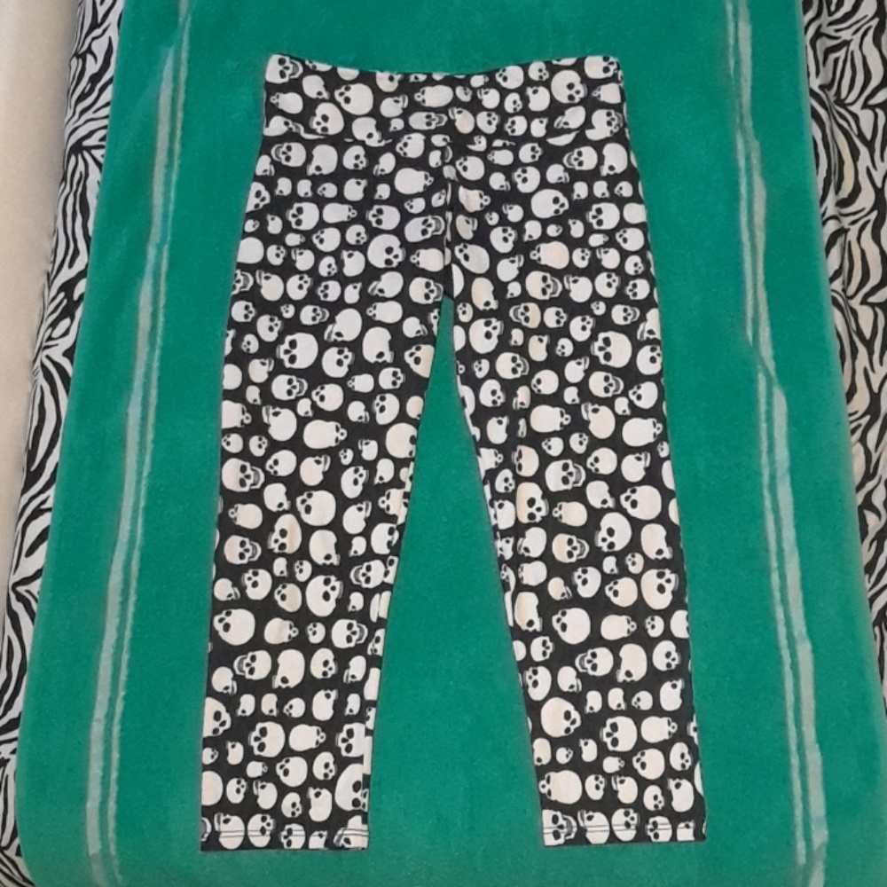 Onzie Skeleton Exercise Pants